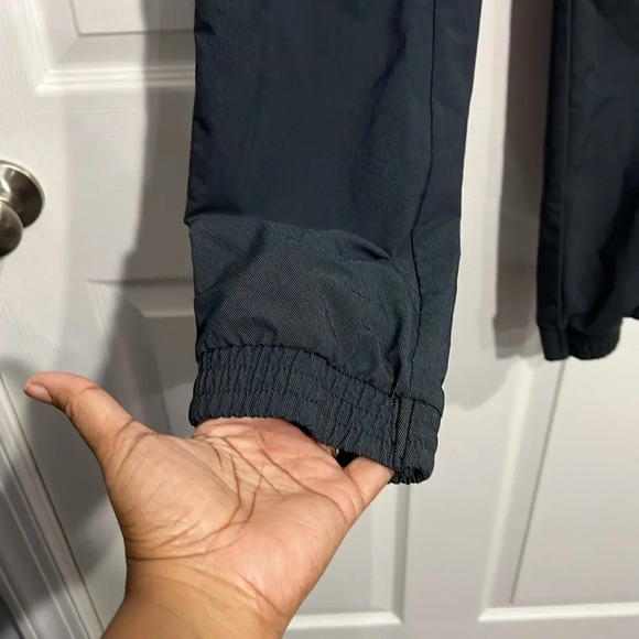 Hurley Nike Dri-Fit BOY'S XL Gray Joggers - Picture 4 of 8